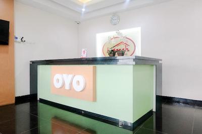 OYO 696 Hasanah Guest House Syariah De Saphire