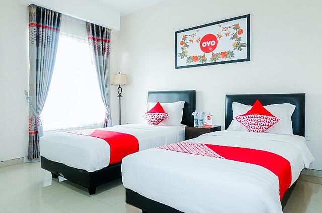 OYO 696 Hasanah Guest House Syariah De Saphire