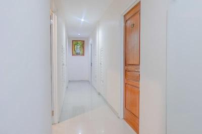 OYO 696 Hasanah Guest House Syariah De Saphire