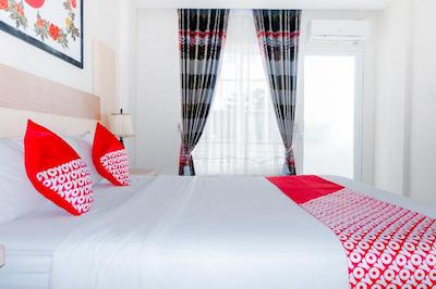 OYO 696 Hasanah Guest House Syariah De Saphire