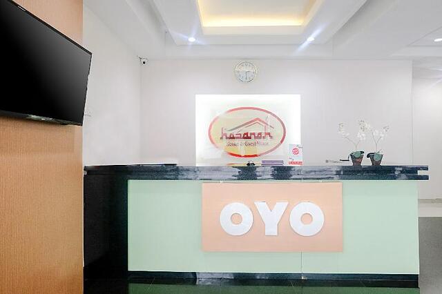 OYO 696 Hasanah Guest House Syariah De Saphire