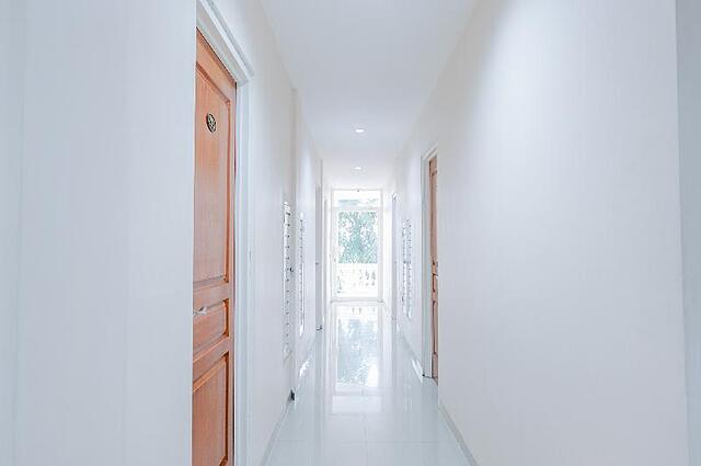 OYO 696 Hasanah Guest House Syariah De Saphire