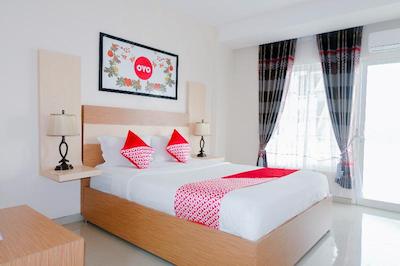 OYO 696 Hasanah Guest House Syariah De Saphire