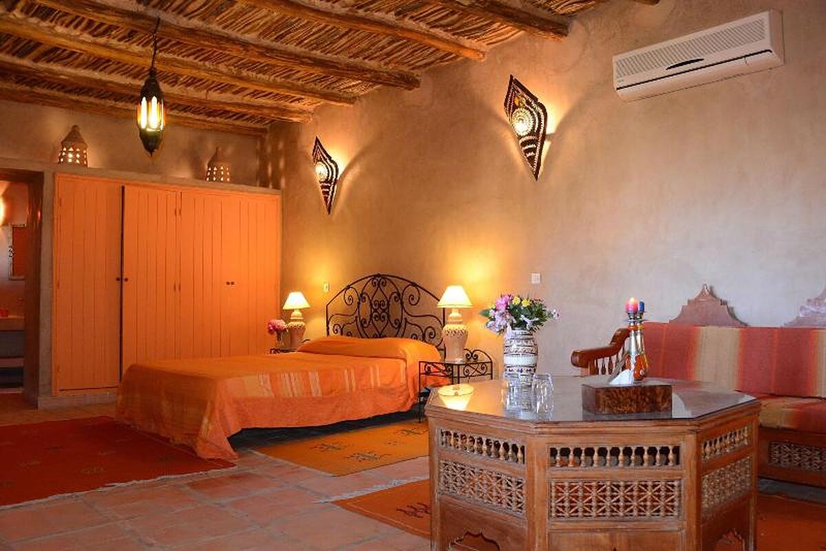 Riad Ain Khadra Khadra