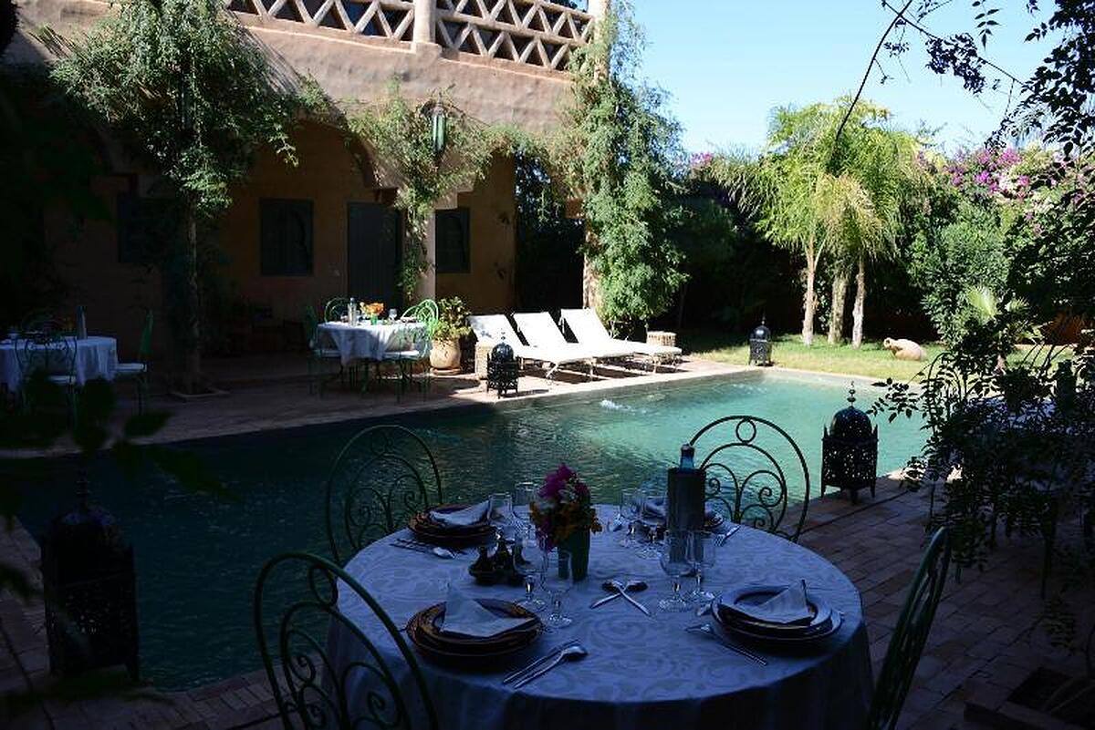 Riad Ain Khadra Khadra