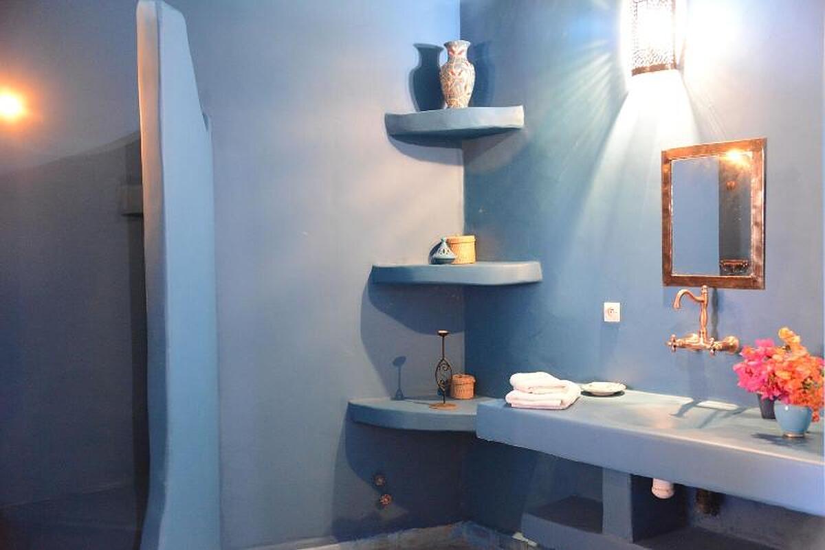 Riad Ain Khadra Khadra