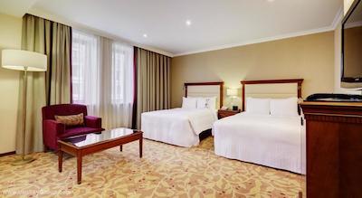 سافمار آورا لوکس هتل