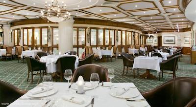 سافمار آورا لوکس هتل