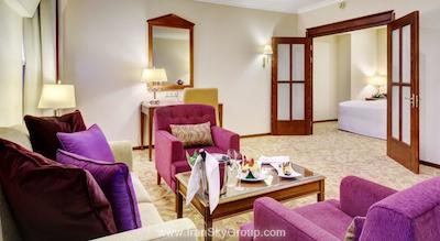 سافمار آورا لوکس هتل