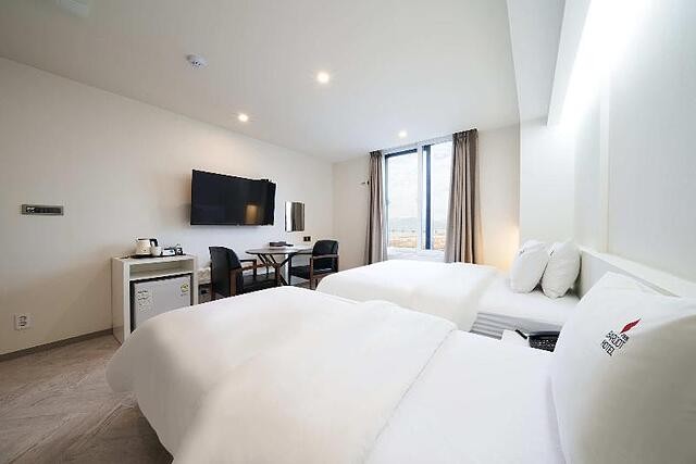 Busan Bardot Hotel