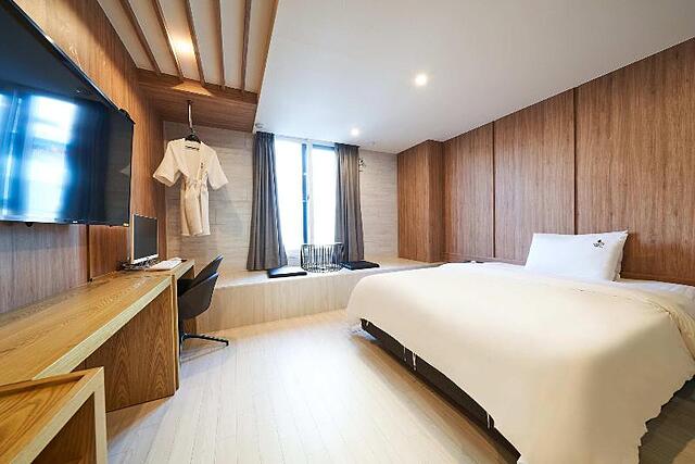 Busan Bardot Hotel