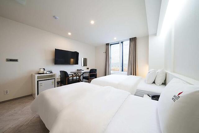 Busan Bardot Hotel