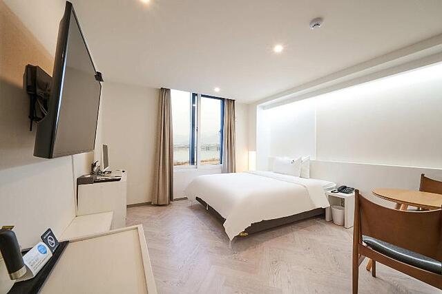 Busan Bardot Hotel