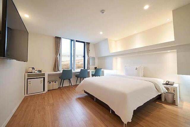 Busan Bardot Hotel