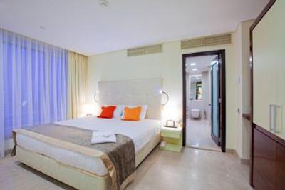 آکوامارین مسکو