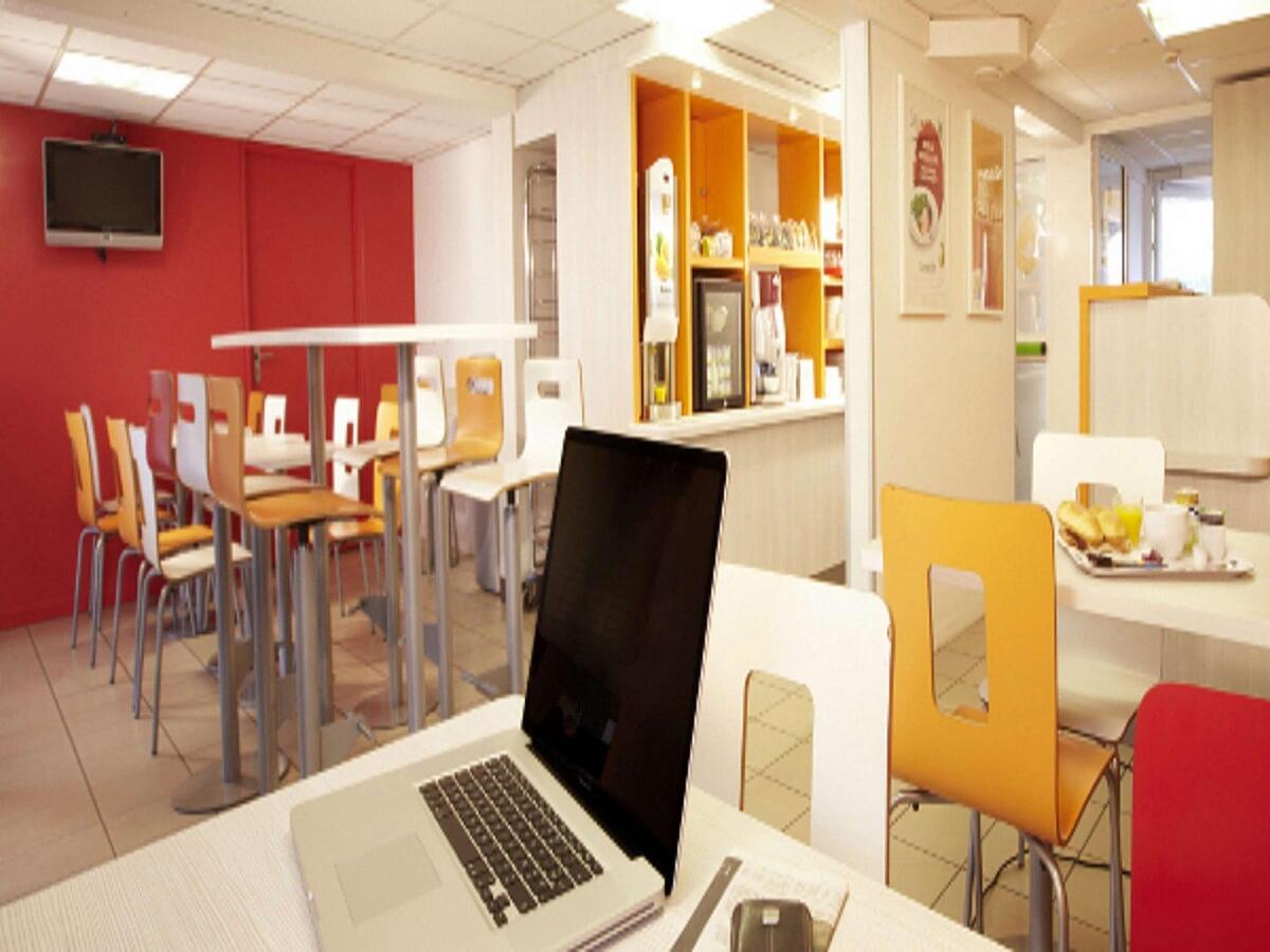 Hotel Premia Re Classe Chalons En Champagne