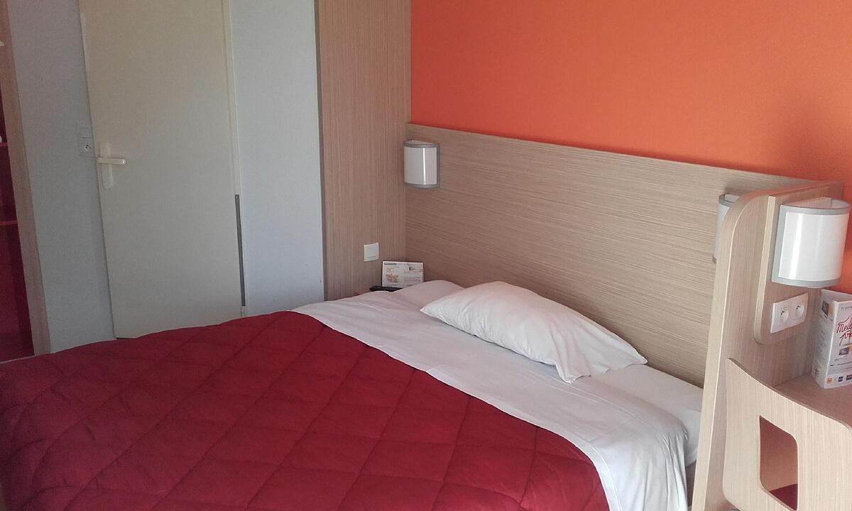 Hotel Premia Re Classe Chalons En Champagne