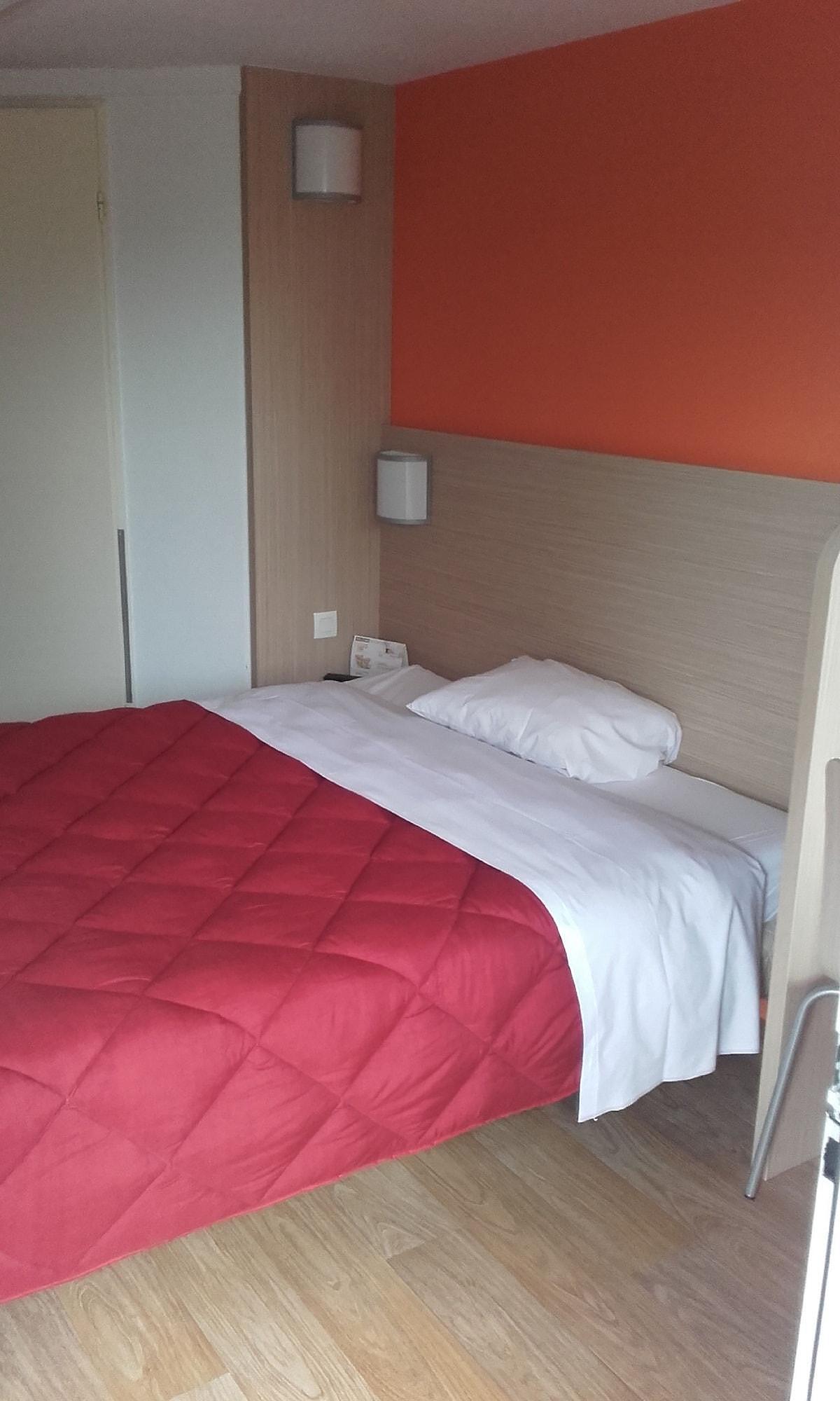 Hotel Premia Re Classe Chalons En Champagne