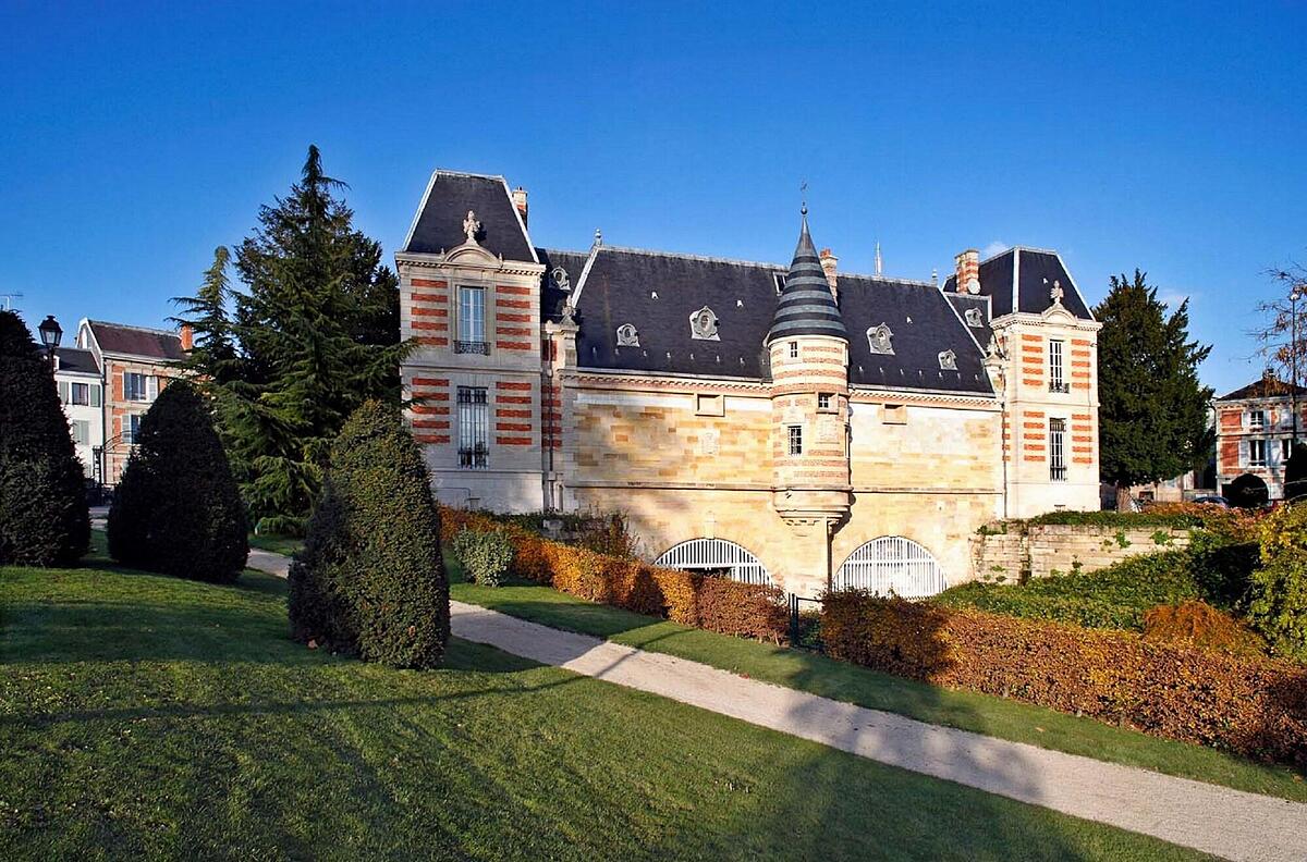 Hotel Premia Re Classe Chalons En Champagne