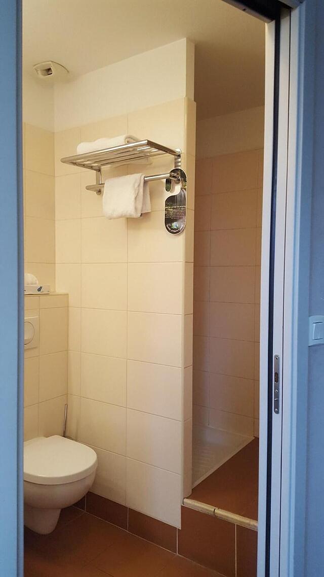 Acanthe Hotel