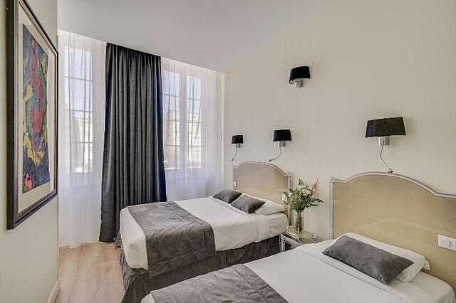 Acanthe Hotel
