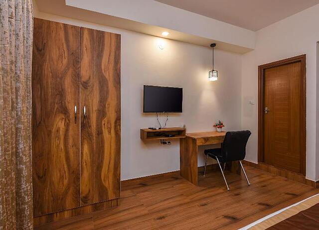 Kensington Suites