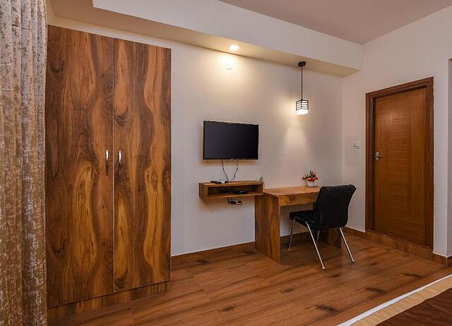 Kensington Suites
