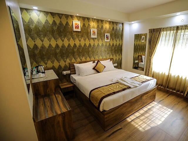 Kensington Suites