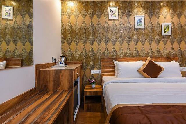 Kensington Suites