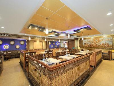 OYO 346 Hotel AAB Residency