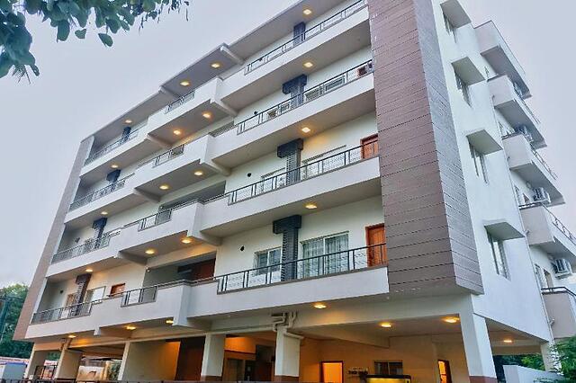 TRIENTE SUITES