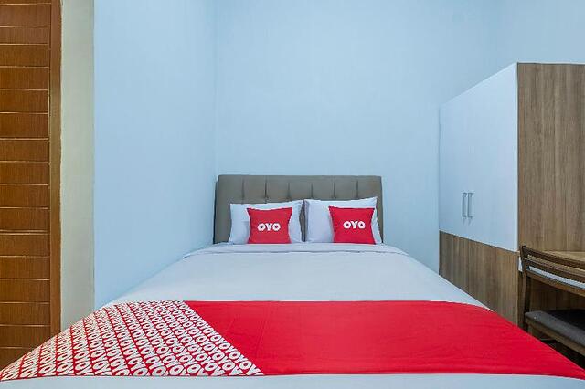 Oyo 2072 Wisma Teratai