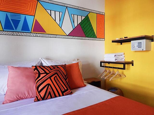 Ethnic Thematic Hotel