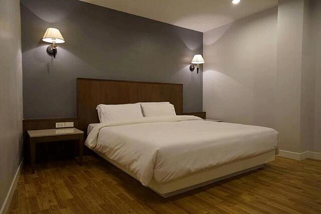 Grand Garden Hotel