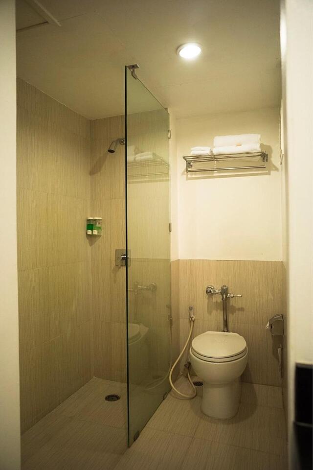 Grand Garden Hotel