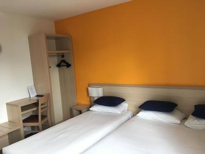 Budget Hotel Melun A Dammarie Les Lys