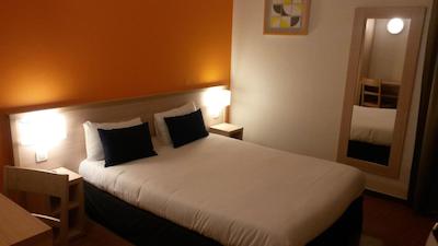 Budget Hotel Melun A Dammarie Les Lys
