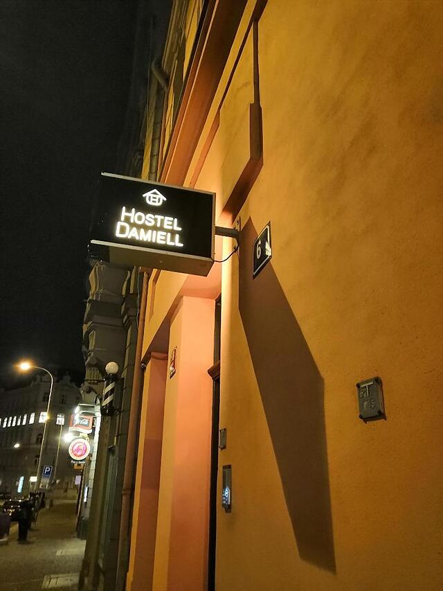 Hostel Damiell