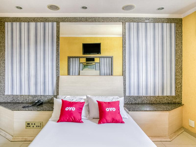 OYO Nobs Hotel
