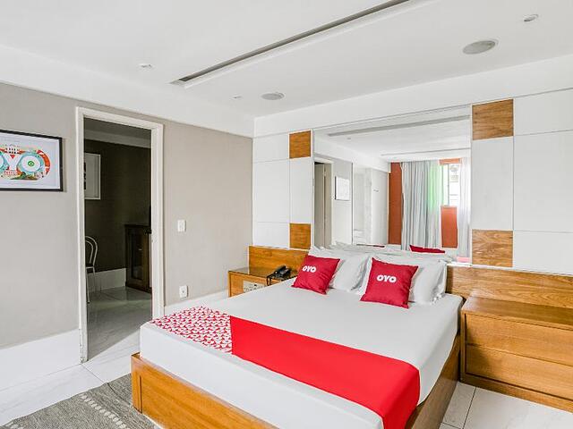 OYO Nobs Hotel