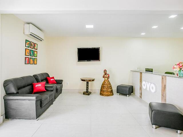 OYO Nobs Hotel