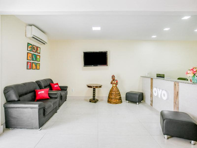 OYO Nobs Hotel