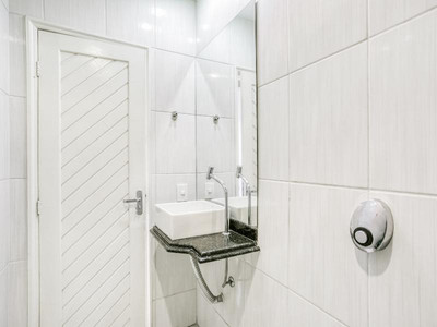 OYO Nobs Hotel