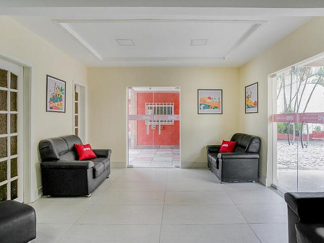 OYO Nobs Hotel