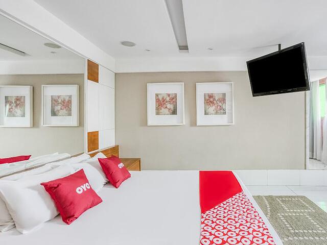 OYO Nobs Hotel