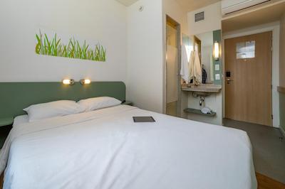 Ibis Budget Sp Frei Caneca