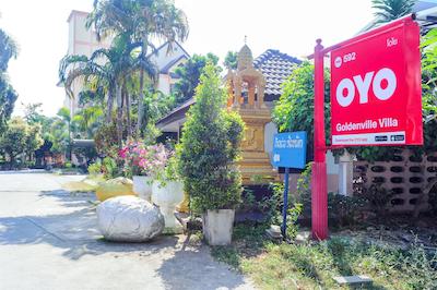 OYO 592 Goldenville Villa
