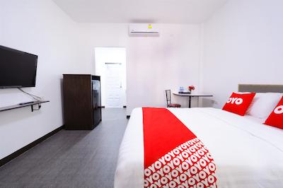 OYO 592 Goldenville Villa