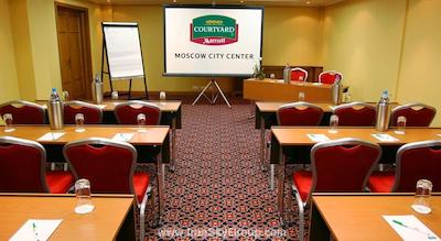 کورت یارد مسکو سیتی سنتر