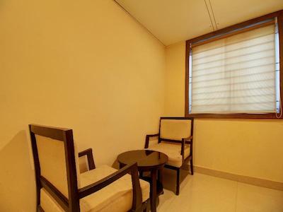 OYO 8480 A2B Electronic City